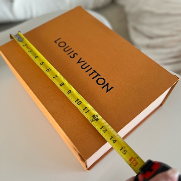 Louis Vuitton Magnetic Storage Bag Shopping Box - Picture 8 of 15
